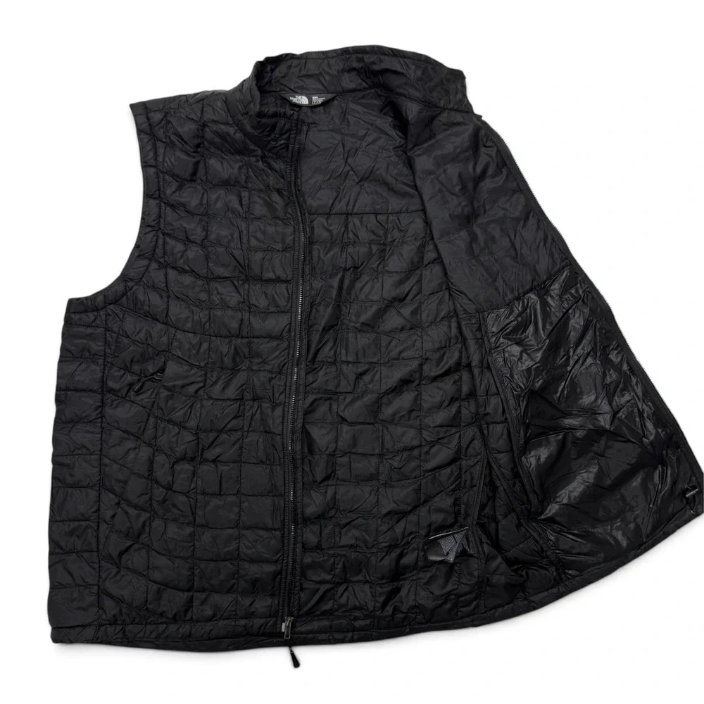 The North Face Thermoball Vest Mens Large Black Quilted Insulated NF00C940
